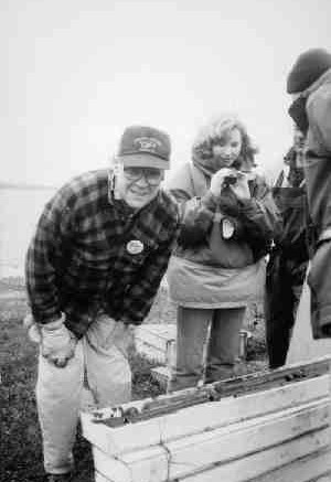 Grenville and Eira Thomas examine A-418 core at Diavik.