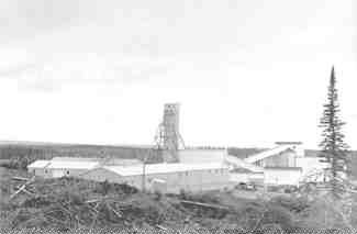 The Consolidated Rambler mine, shown here in 1965, produced 572,000 tonnes of ore grading 1.3% copper, 2.16% zinc, 23 grams silver and 2 grams gold per tonne.