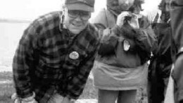 Gren Thomas, shown here in a 1995 photograph with daughter Eira, examines core from the A-418 kimberlite pipe at the Diavik property.