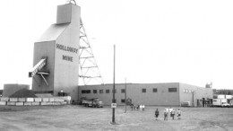 Beginning a shift at Newmont's Holloway gold mine. In production since 1996, Holloway's ore is trucked a few hundred metres across Highway 101 (and across the Porcupine-Destor fault) to Barrick Gold's Holt-McDermott mine for custom milling.