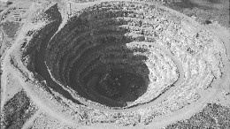 An aerial view of the Ekati diamond mine's Panda pit in 2002.