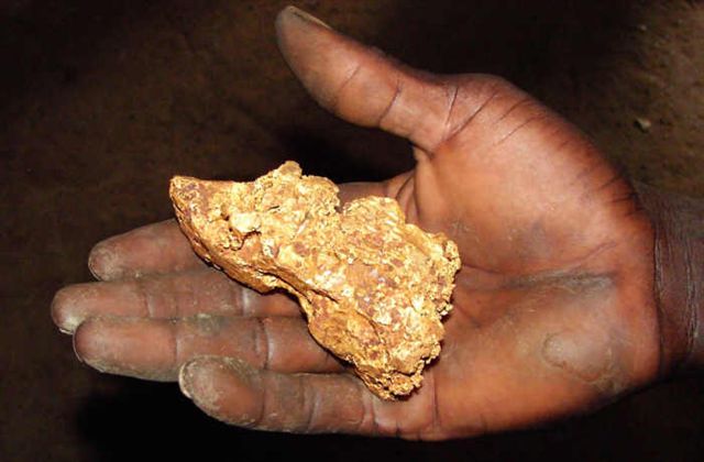 1.5 kg gold nugget found on Cassidy Gold's Kourassa property in Guinea, West Africa