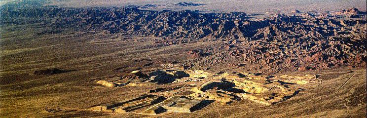 An aerial view of the Mesquite heap-leach gold mine in southeastern California.