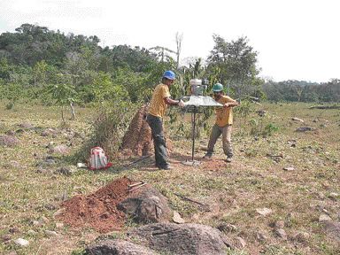 Vaaldiam Resources' personnel carrying out auger drilling at the Clara pipe in Pimenta Buena's southern block