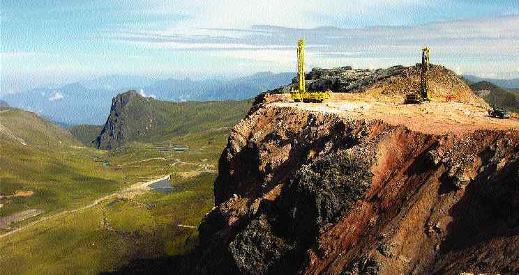 Barrick Gold's Alto Chicama operation in Peru. The mine, now known as Lagunas Norte, is exempt from paying mining royalties until the government decides when the exemption expires. Lagunas Norte poured its first gold in mid-June and is expected to produce between 545,000 and 550,000 oz. gold in 2005 at total cash costs of roughly US$110 per oz.