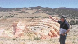 Gryphon Gold's vice-president of exploration, Steven Craig, describes a structural trend at the Borealis gold project in Nevada's Walker Lane trend.