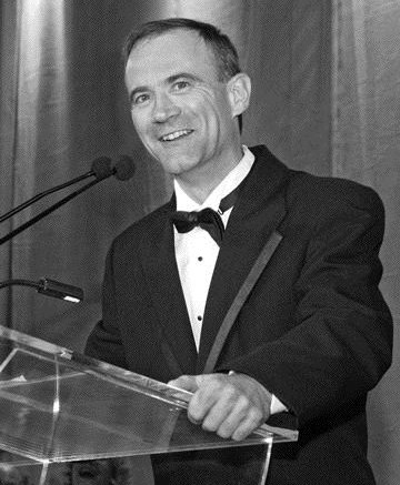 Virginia Mines president Andr Gaumond accepting the Bill Dennis Prospector of the Year award at the 2006 Prospectors and Developers of Canada annual convention.