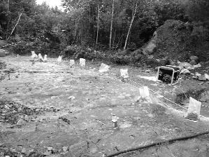 ENDURANCE GOLDTrenching of gold mineralized basal conglomerates on Endurance Gold's Pardo prooperty situated northeast of Sudbury, Ont.