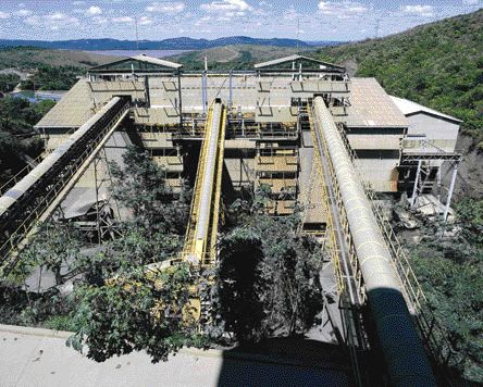 KINROSS GOLDKinross Gold's existing Brasilia mill, which was completed in 1987. The increasingly harder ore at Paracatu means a new treatment plant is needed to boost mill capacity.