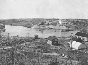 A historical view of Queenston Mining's Upper Beaver mine, in Ontario's Kirland Lake camp. Queenston has released an indicated resource totalling 375,000 oz. gold at the past-producer, which turned out 140,000 oz. gold and 11.9 million lbs. copper over 50 years off and on before closing in 1972.