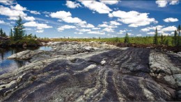 Surface mineralization at the northeastern extension of Apella Resources' Lac Dore vanadium project in Quebec.