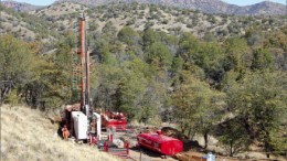 Drillers operating a rig on Wildcat Silver's Hermosa polymetallic project, 80 km southeast of Tucson, Ariz. Photo by Wildcat Silver