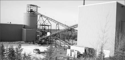 Facilities at the past-producing Puffy Lake gold mine in Manitoba, part of Auriga Gold's Maverick project. Photo by Auriga Gold