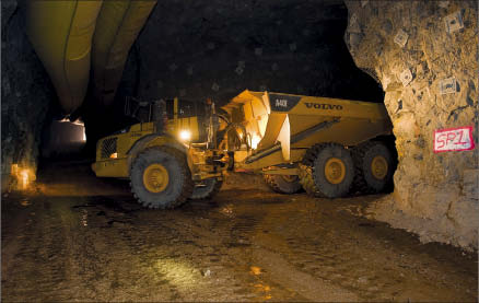 On a ramp at Avion Gold's Tabakoto gold mine in Mali. Photo by Avion Gold