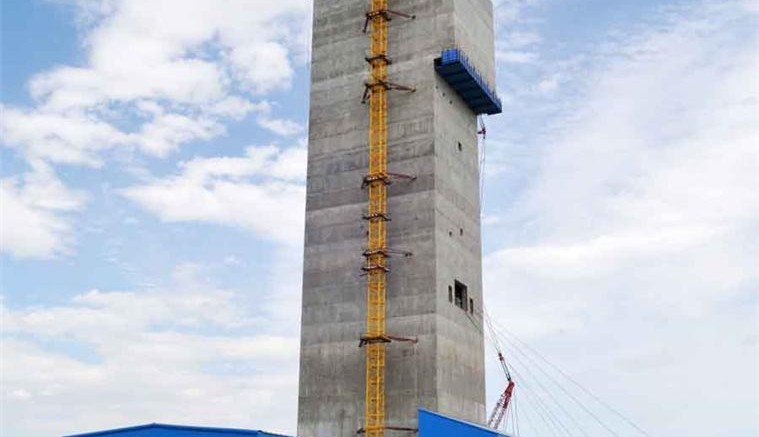 A headframe under construction at Turquoise Hill Resources' Oyu Tolgoi copper-gold project in Mongolia. Source: Turquoise Hill Resources