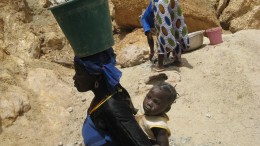 A woman working at Riverstone Resources' (now TrueGold) Karma project in Burkina Faso. Source:  Riverstone Resources