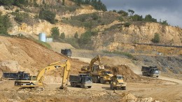 Construction at the Pueblo Viejo gold mine in the Dominican Republic. Source: Barrick Gold