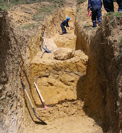 Workers dig a trench at Focus Ventures and Stonegate Agricom's Mantaro phosphate project in Peru. Source: Focus Ventures