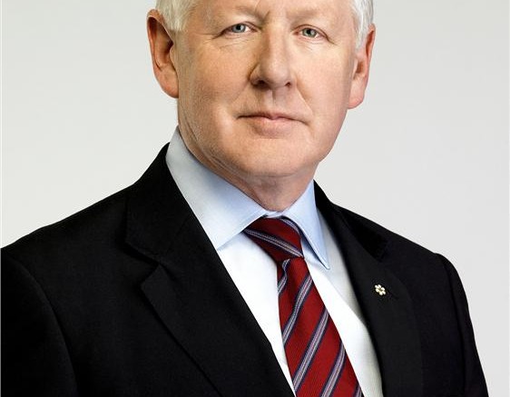 Former Liberal Party leader Bob Rae.