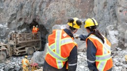 Mining engineers discuss construction at Richmont Mines'  W Zone underground mine near Val-d'Or, Que. Credit: Richmont Mines