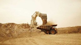 Machinery in action at Kinross Gold's Tasiast gold mine in western Mauritania, 300 km north of the capital Nouakchott. Credit: Kinross Gold