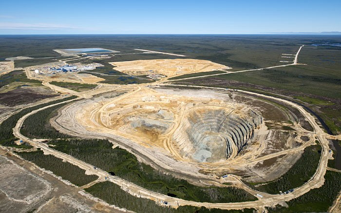 DeBeers Diamond Mine - Seko Construction
