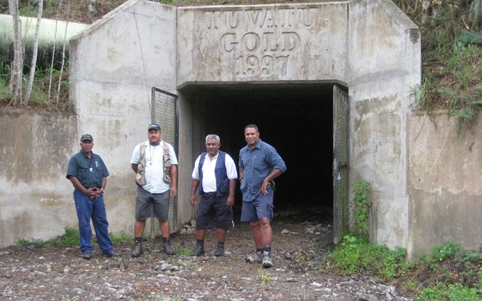Lion One Metals geological staff in front of the entrance to underground workings at the Tuvatu gold project in Fiji. Credit: Lion One Metals