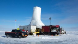 A drill targeting the Jay diamond deposit, near Dominion Diamond's majority-owned Ekati diamond mine in the Northwest Territories. Credit: Dominion Diamond