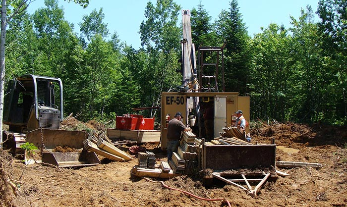 Drillers at Wolfden Mining's Tetagouche massive sulphide project in New Brunswick, 25 km west of Bathurst. Source: Wolfden Mining