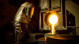 A Newmont employee pours gold in Nevada. Credit: Newmont Mining.