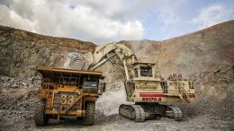 Machines in the pit at Acacia Mining’s North Mara gold mine in Tanzania. Credit: Acacia Mining.