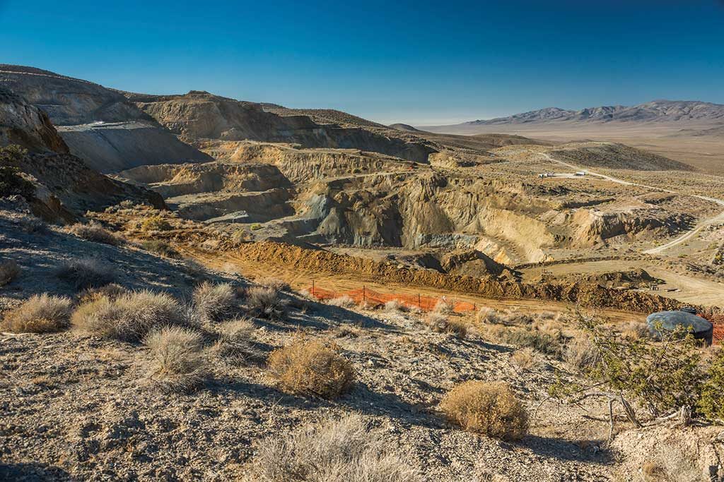A drill at Pershing Gold’s Relief Canyon gold project in Nevada. Credit: Pershing Gold.