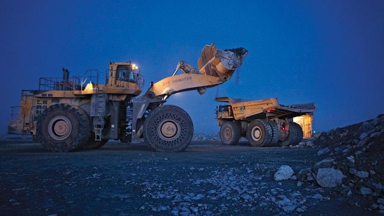 Loading ore at North American Palladium’s Lac des Îles palladium mine in northwestern Ontario. Credit: North American Palladium.
