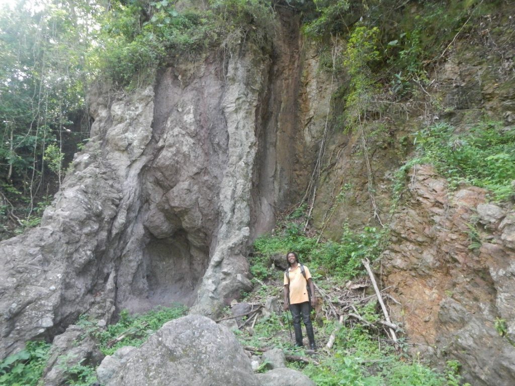 The contact between Main Ridge's hematite and oxidized breccia stockwork zone. Credit: Carube Copper. 