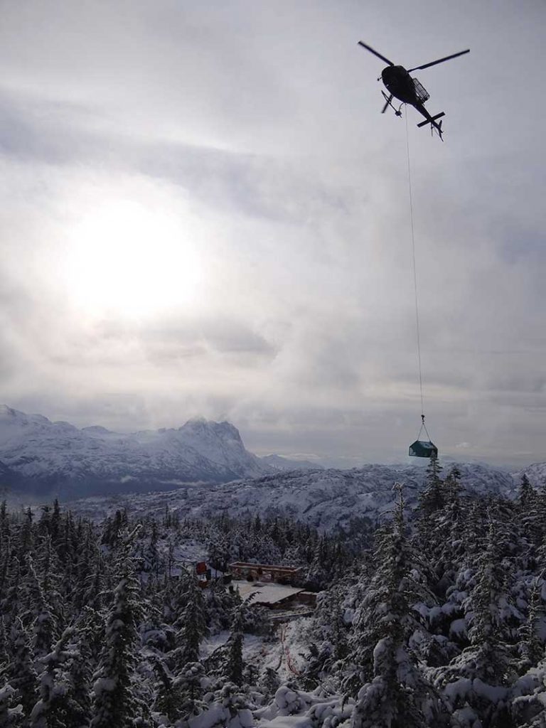 A helicopter carries a drill to the 22 zone at Skeena Resources’ Eskay Creek gold property in northwestern B.C.’s Golden Triangle region. Credit: Skeena Resources.