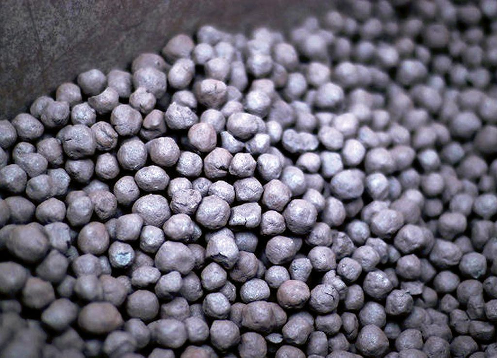 Iron ore pellets. Credit: Siemens.